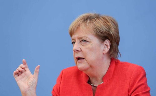 普京向默克尔道歉：一段复杂历史的反思