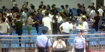 90后干部落马背后：他们为何“早节不保”？