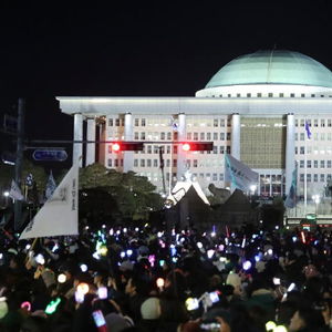 韩国总统尹锡悦弹劾案通过后的连锁反应：个人视角下的观察与思考