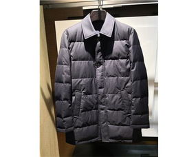 江苏无锡4000件羽绒服驰援西藏震区：温暖背后的温情故事