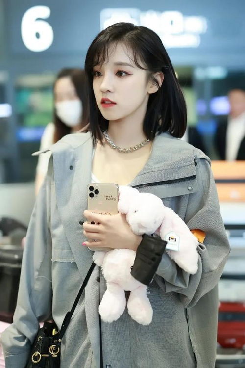 虞书欣主动加宋雨琦联系方式：当偶像与偶像相遇