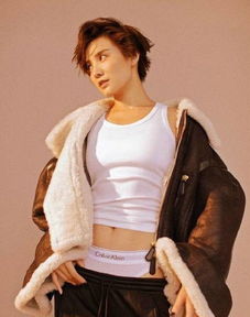 宋佳：我体制内的姐，演绎女性力量的真谛