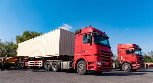 华为余承东建议长途货车配备高阶智驾：减轻司机疲劳，大幅提升行车安全