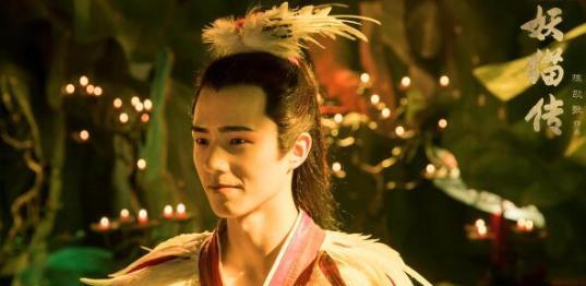 如何评价《唐探1900》：一场穿越时空的喜剧悬疑盛宴