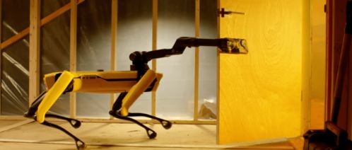 机器人舞者背后：从舞台到幕后的故事