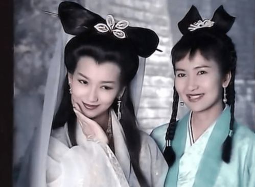 新白娘子传奇跨时代同框！赵雅芝带来了什么伴手礼？