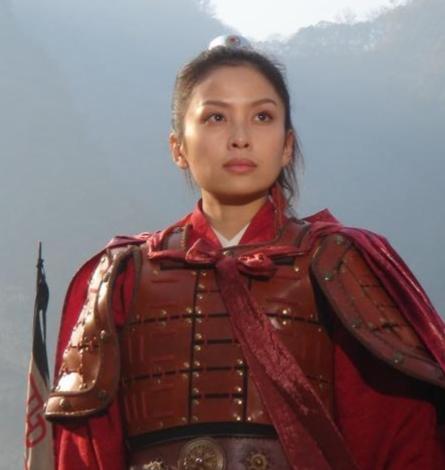 探寻封神2中的邓婵玉：巾帼不让须眉的传奇