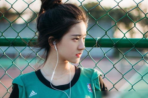 赵露思换了想了十年的发色：从低谷到重生，她终于找到了自己的色彩