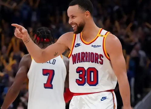 库里末节连中三分，勇士险胜森林狼