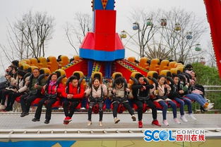 年味浓浓寄亲情：抖音上的春节回忆