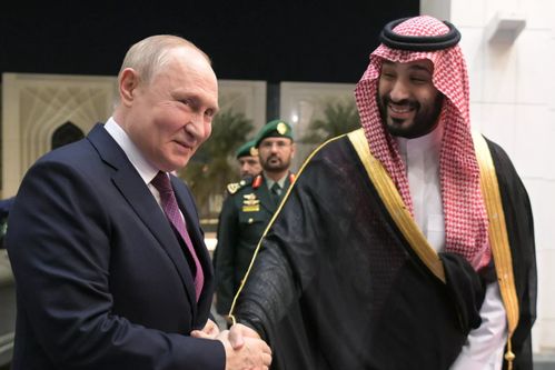 俄乌冲突中的信号与回应：普京与拜登的微妙博弈