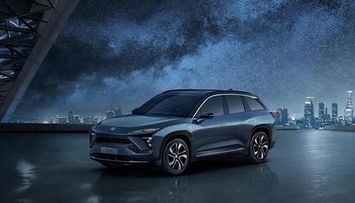 开30万的电动车回老家，被BBA“鄙视”了？