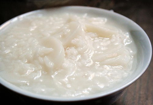 浙江“年糕泡饭”震惊全网！春节省饭大赏开启，网友：根本躲不过