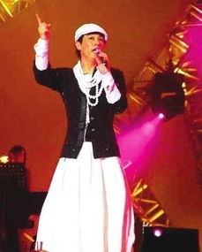 陈小春首次登上春晚：从意外透露到骄傲登台