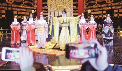 南北民俗闹新春 体验别样中国年