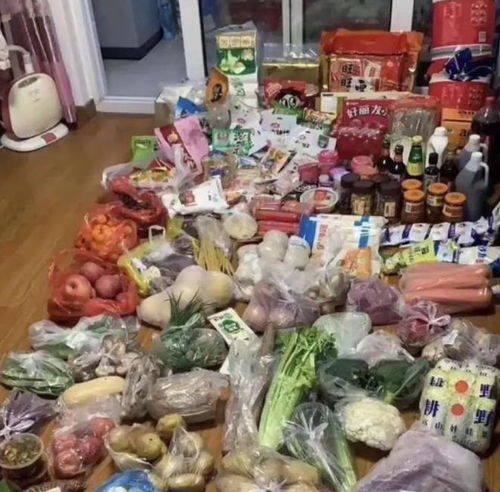 晒晒我家新年货：传统与创新的完美结合