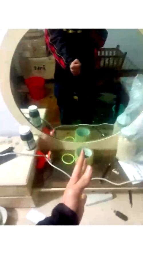 剪刀石头布！10岁儿子用海姆立克法成功救助妈妈