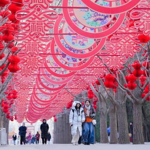 新春观察：新春消费市场“热气”腾腾