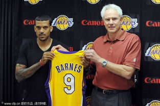 湖人队史首件77号球衣：一段传奇的延续