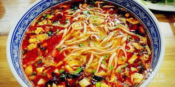 乌啦啦新年在西安狂炫面条：一场舌尖上的盛宴