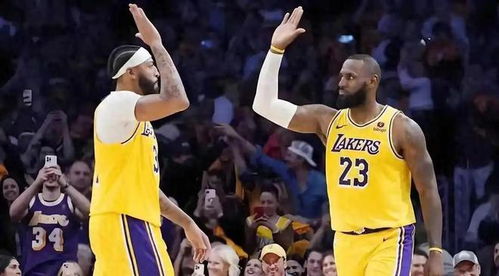 浓眉告别湖人：传奇落幕，未来可期