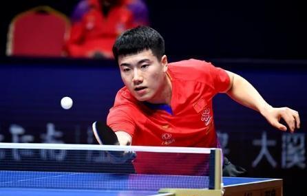 梁靖崑逆转晋级男单16强：国乒新星的坚韧与拼搏