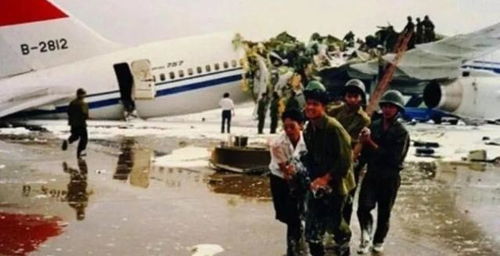 惊！乘客在飞机座位下捡到鞭炮，接触该航班人员接受调查