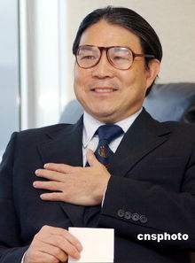 总台专访霍震霆：体育世家的传承与温情