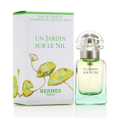 探寻四季适配的中性香水：我的寻香之旅