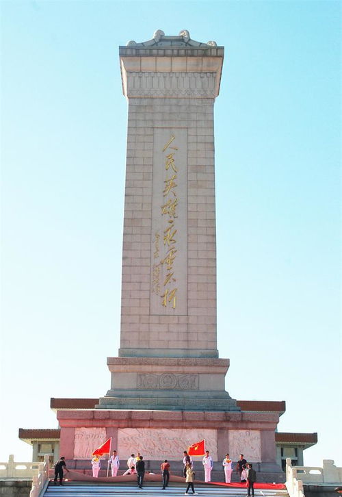 中泰友谊新篇章：泰国总理佩通坦敬献花圈背后的深情厚谊