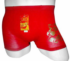 胖东来再回应“红色内裤掉色、过敏”事件：真相究竟如何？