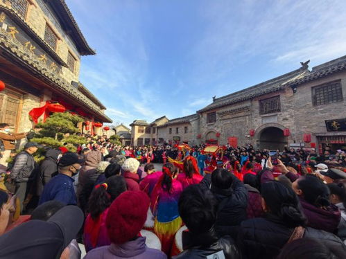 春节假期消费市场亮点多活力足：从我的亲身经历看消费热潮