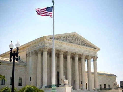 美国最高法院三圣像为何选择了孔子？