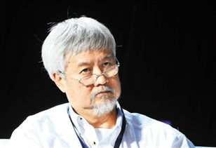 薛蛮子：从网络大V到跌落神坛