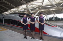 春运返程高峰：旅客有票却无法上车，背后的故事