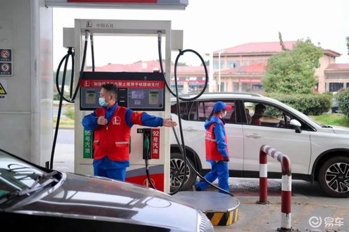 坚持油车的原因是什么？