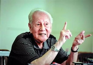 致敬中国核潜艇之父：黄旭华用算盘铸就深海巨龙