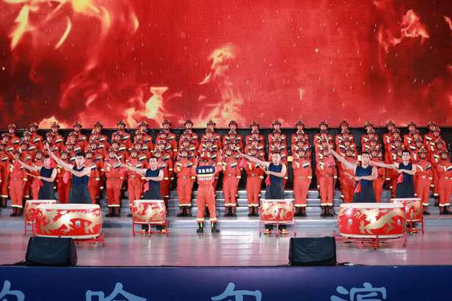 雪后哈尔滨：亚冬会氛围感拉满