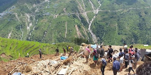 亲历者讲述：四川筠连山体滑坡现场的生死瞬间