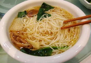 太空出差发现长寿面！原来太空舱里藏了许多惊喜“盲盒”