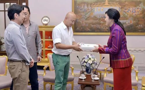 泰国总理佩通坦发视频感谢中国女保镖：全力保障游客安全