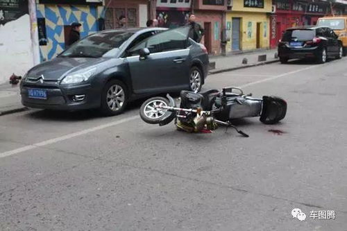 40万新车被小孩引燃，车主却淡定再订一辆：背后的故事令人深思