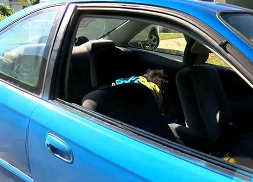 男子砸陌生人车窗取AED救心梗父亲：一场生命的接力