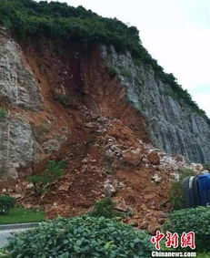 亲历筠连山体滑坡救援现场：生命的希望仍在延续