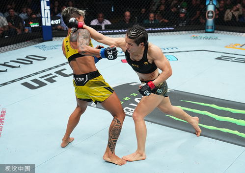 张伟丽战胜苏亚雷斯卫冕金腰带：她的冠军之路