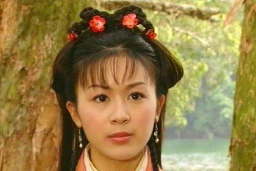 前TVB甜妹唐宁曝现状：从甜美女神到肌肉猛女的蜕变