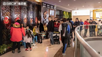 周末，一家三口逛万达的幸福时光