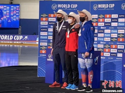 宁忠岩：从亚冬会到米兰冬奥，逐梦冰场的追风少年