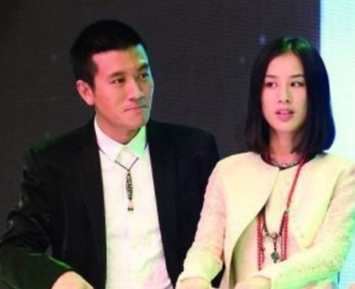 杨子浴池戏背后：一场娱乐圈的情感风暴