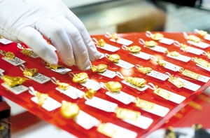 金价连涨！一克左右的金饰成市场主流，小克重黄金饰品更受青睐